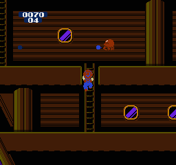 Avoid the lighter ink blasts! The darker ones will ink you up, but the LIGHTER ones will INSTANTLY KILL YOU. To be honest, I never knew there even WERE two different colors until I really studied this game for screenshots.