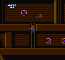 Avoid the lighter ink blasts! The darker ones will ink you up, but the LIGHTER ones will INSTANTLY KILL YOU. To be honest, I never knew there even WERE two different colors until I really studied this game for screenshots.