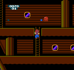 Avoid the lighter ink blasts! The darker ones will ink you up, but the LIGHTER ones will INSTANTLY KILL YOU. To be honest, I never knew there even WERE two different colors until I really studied this game for screenshots.