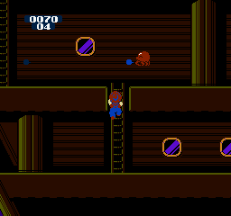 Avoid the lighter ink blasts! The darker ones will ink you up, but the LIGHTER ones will INSTANTLY KILL YOU. To be honest, I never knew there even WERE two different colors until I really studied this game for screenshots.